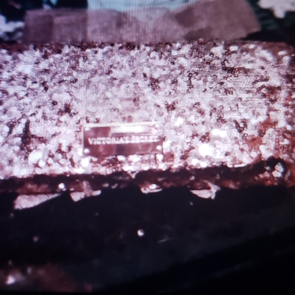 VICTORIA SECRET FOLDABLE COSMETIC OR CLUTCH BAG - Picture 4 of 9